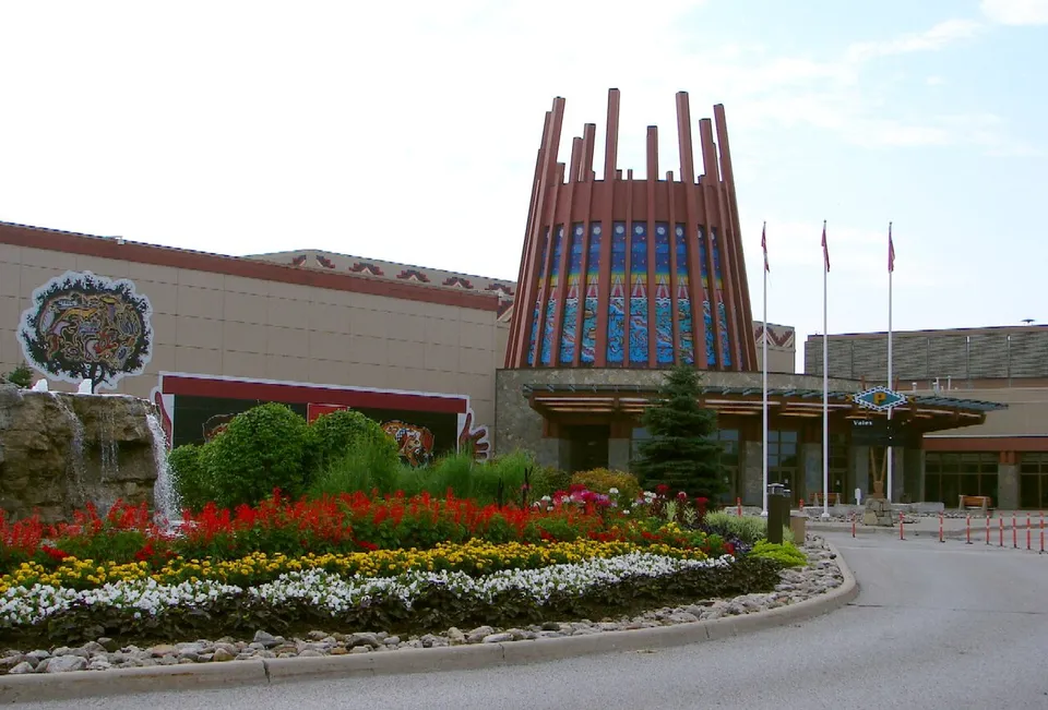 Casino Rama entrance drive with flower beds and flags
